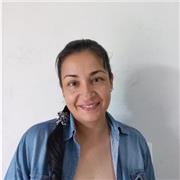 Profesora de jardines, con un enfoque en la Atencion integral a la primera infancia